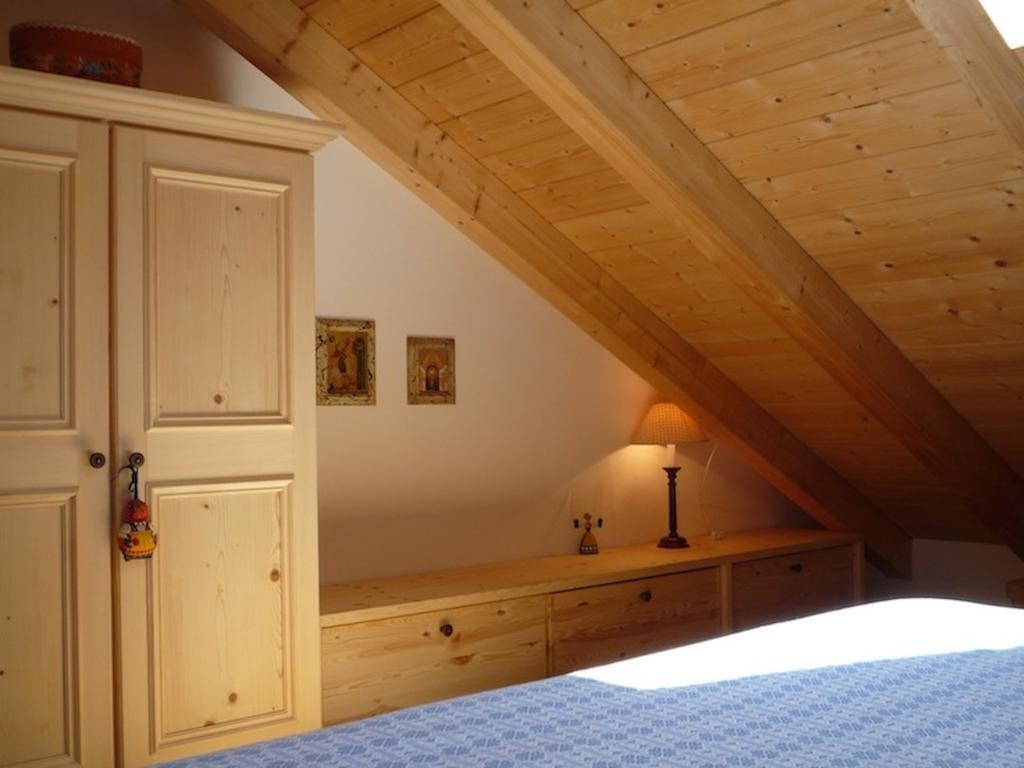 Mansarda Dolomiti Apartment Rasun di Sopra Ruang foto