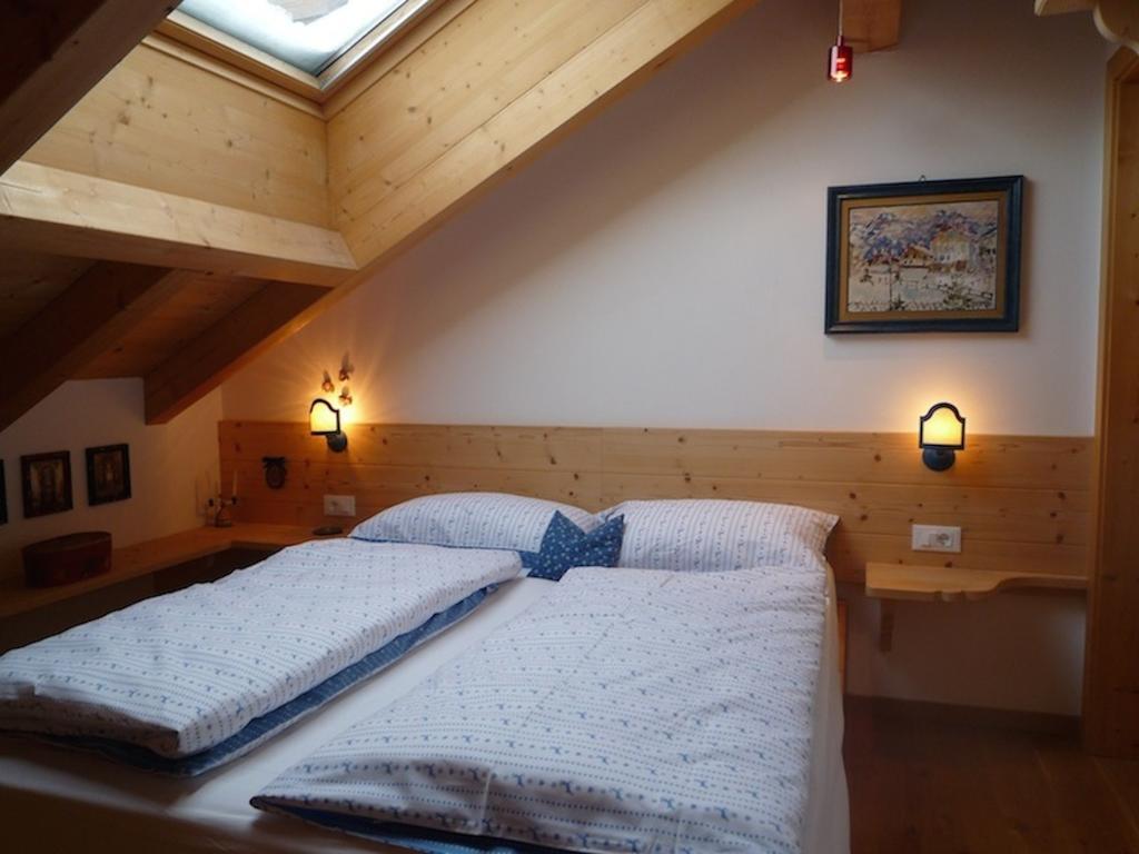 Mansarda Dolomiti Apartment Rasun di Sopra Ruang foto