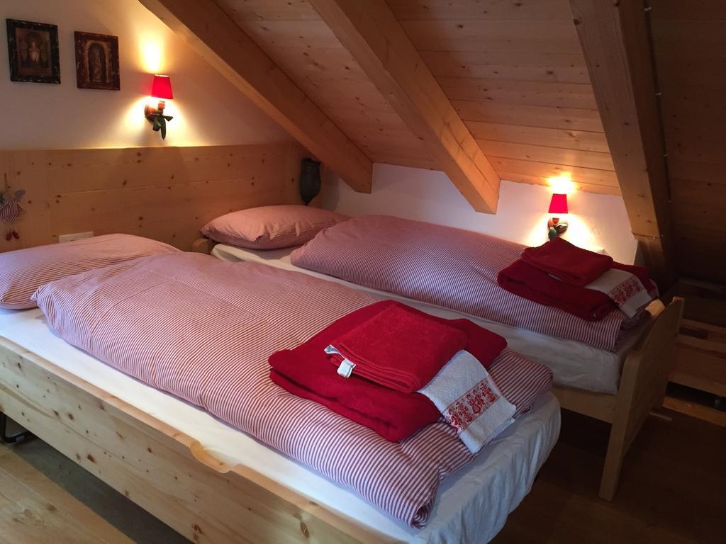 Mansarda Dolomiti Apartment Rasun di Sopra Bagian luar foto