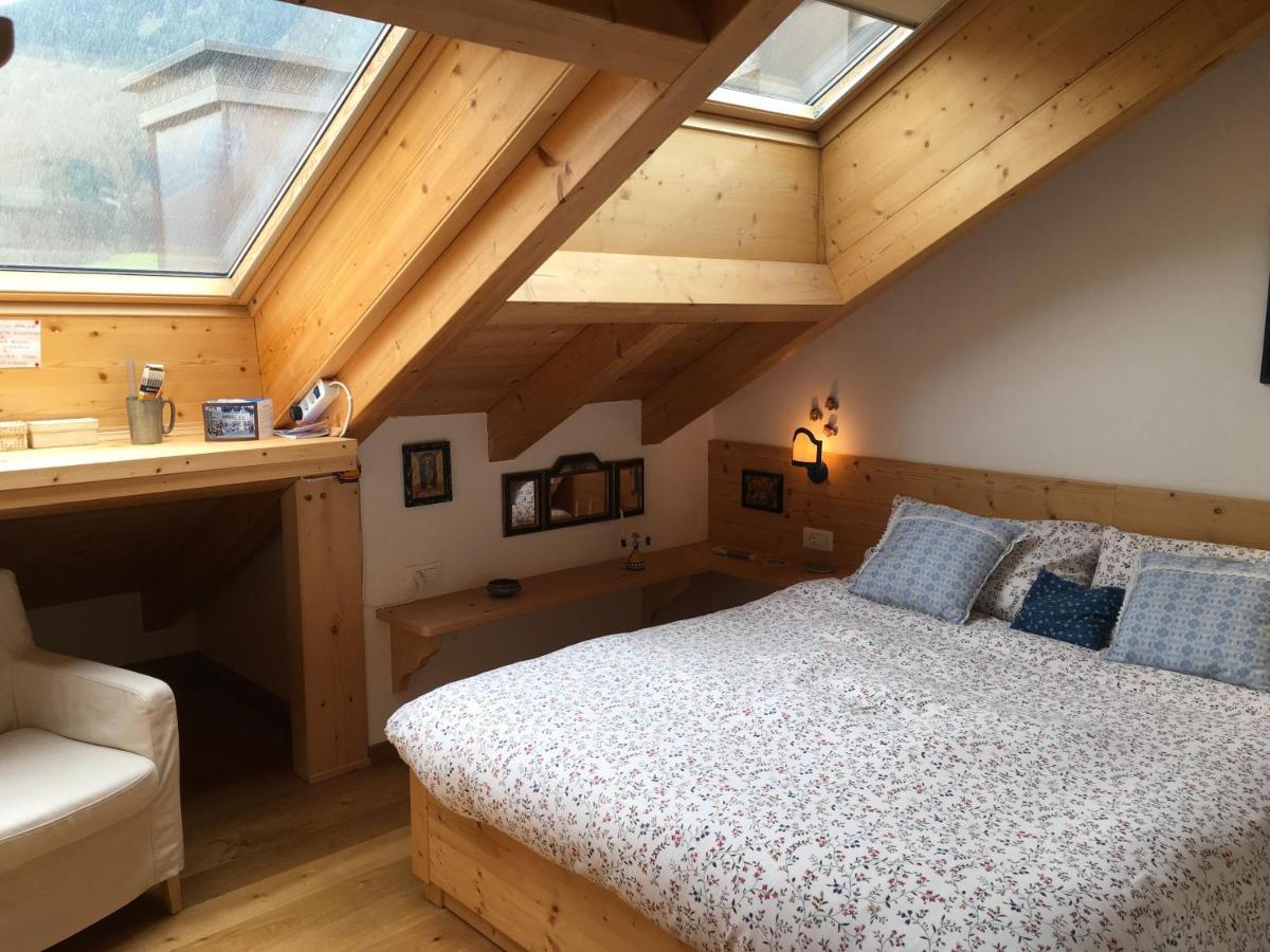 Mansarda Dolomiti Apartment Rasun di Sopra Bagian luar foto