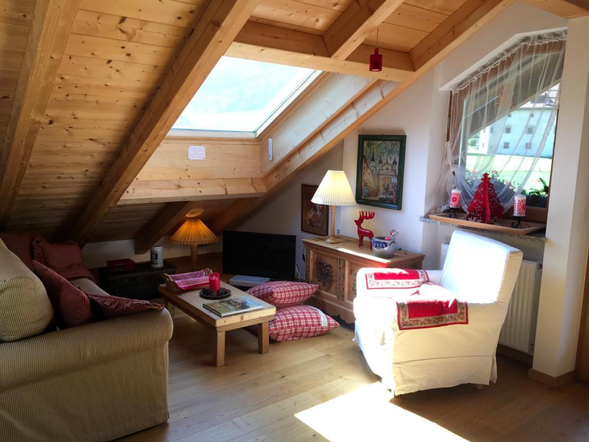 Mansarda Dolomiti Apartment Rasun di Sopra Bagian luar foto
