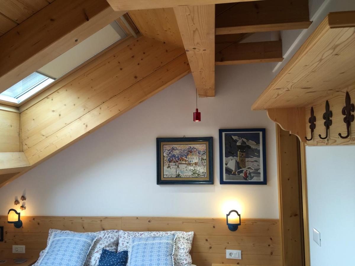 Mansarda Dolomiti Apartment Rasun di Sopra Bagian luar foto