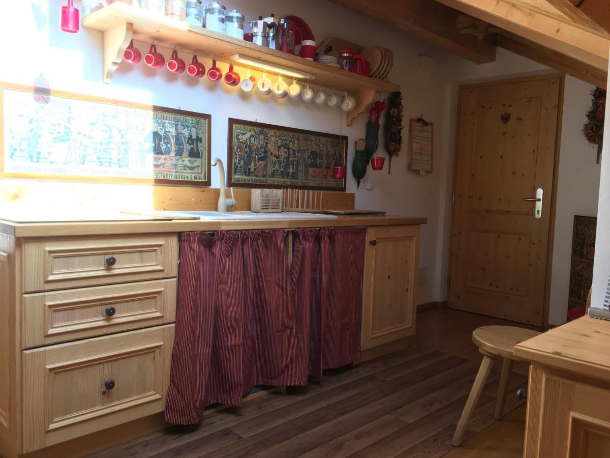 Mansarda Dolomiti Apartment Rasun di Sopra Bagian luar foto